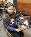 Brána k druhým 2018 - děti z NNO Slyším, tedy čtu, z.s. nahrávají zajímavé texty pro nevidomé
